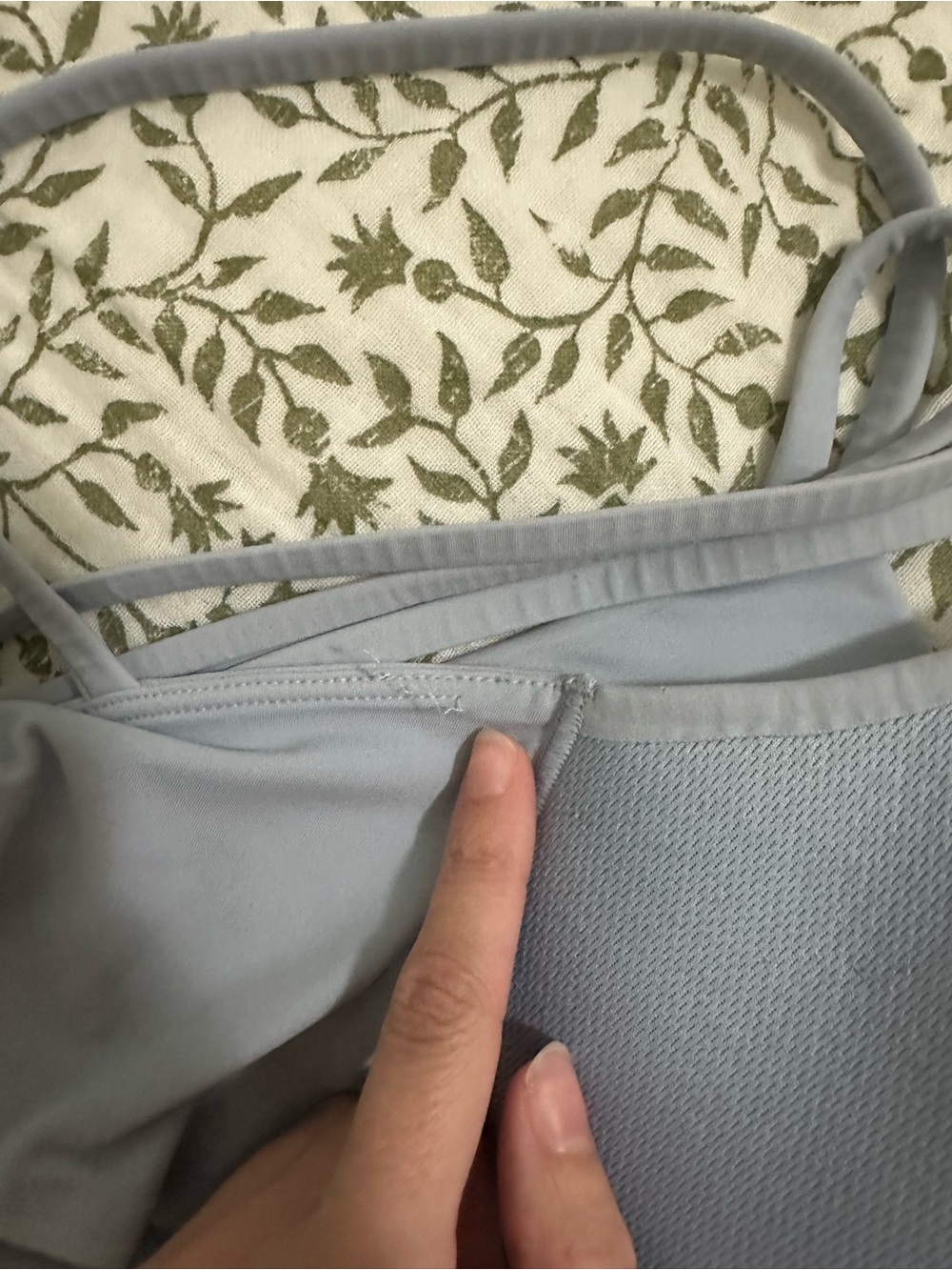 lululemon athletica Light Gray Strappy Sports Bra - Picture 7 of 8